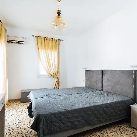 Nikos 4* Oia