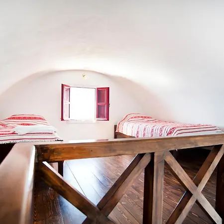 Aparthotel Nikos 4*