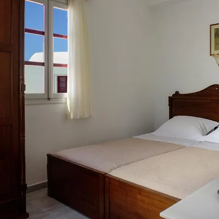 Aparthotel Nikos