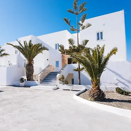 Nikos Aparthotel 4*